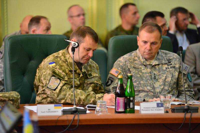 Генерал Ходжес: Россия вторгнется в южную Украину в сентябре