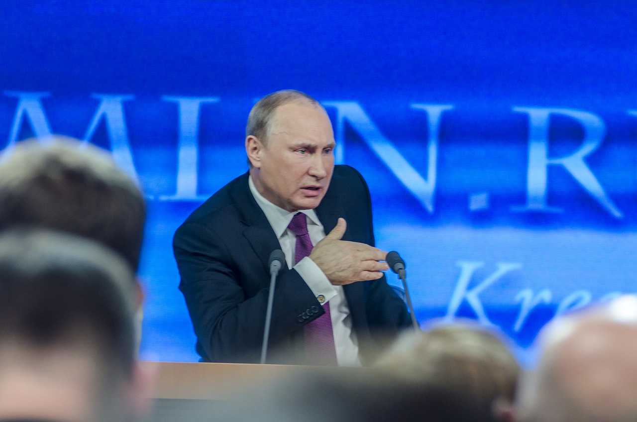Путин назвал причину ухудшения отношений с Украиной