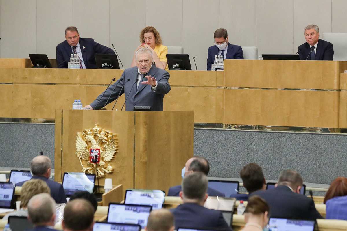 Жириновский пригрозил уходом депутатов и губернаторов от ЛДПР из-за дела Фургала