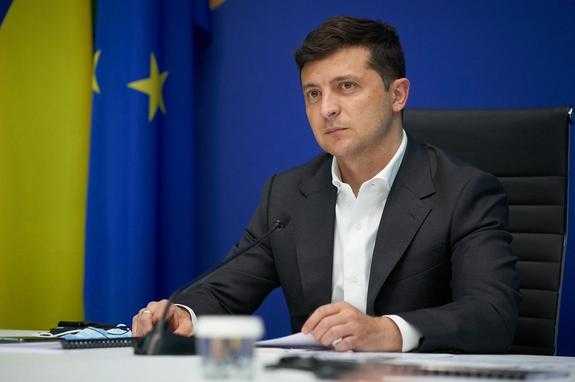 Экс-депутат Рады назвал возможный срок отставки Зеленского с поста главы Украины